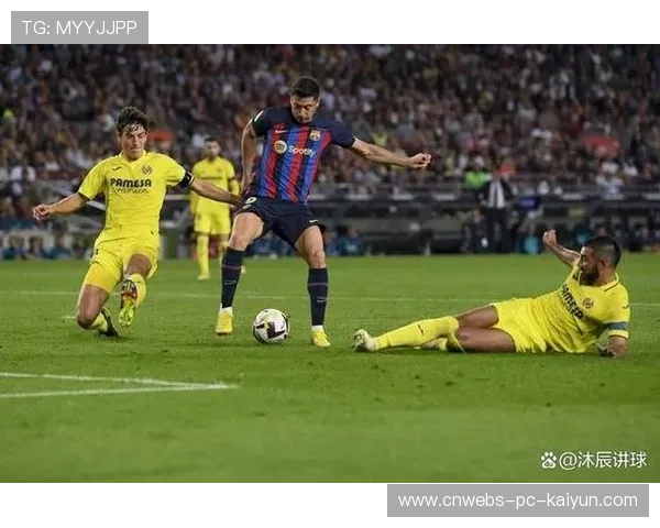 塞维利亚比赛中反击威胁频繁，展现独特战术魅力